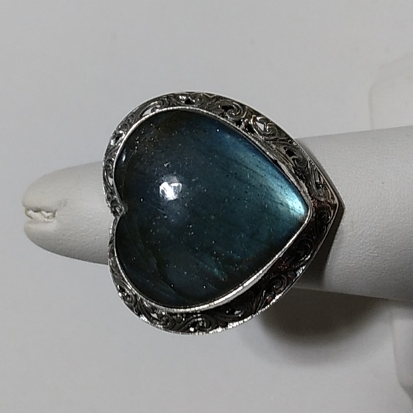 Labradorite Ring - Picture 1 of 5